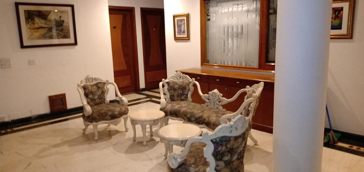 Fabexpress Kwality Regency Chandīgarh Exterior foto