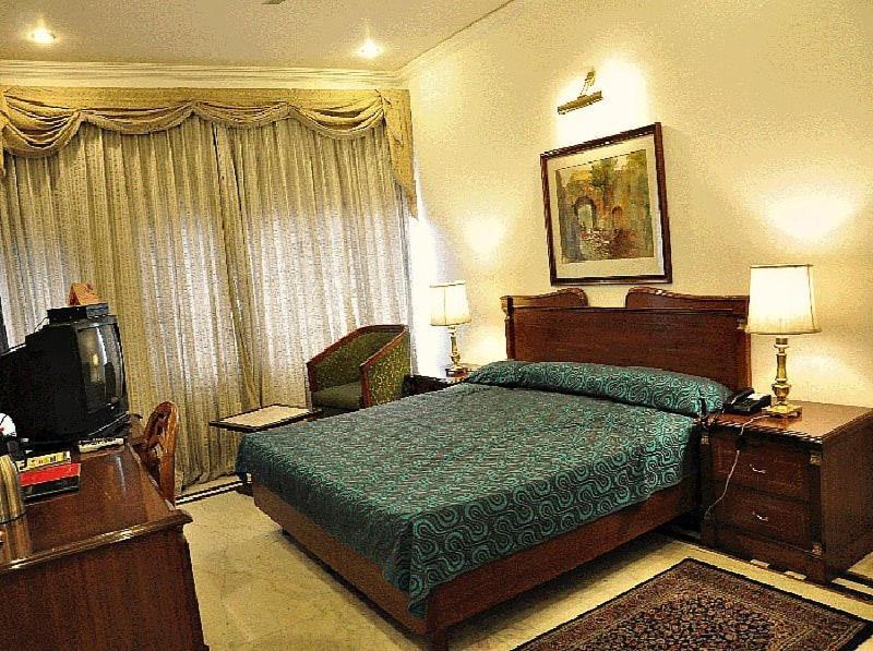 Fabexpress Kwality Regency Chandīgarh Quarto foto